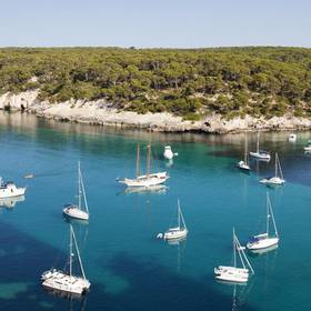 Ambiente ilunion en menorca Hotel ILUNION Menorca Cala Galdana Ambiente ilunion en menorca Hotel ILUNION Menorca Cala Galdana