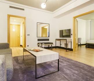 Quarto suite (familiar) Hotel ILUNION Bilbao
