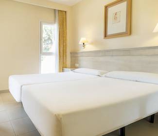 Cuarto acessível aparthotel ilunion sancti petri cádiz Cuarto acessível aparthotel ilunion sancti petri cádiz