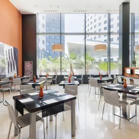 Restaurant ilunion aqua 3 Hotel ILUNION Aqua 3 Valencia Restaurant ilunion aqua 3 Hotel ILUNION Aqua 3 Valencia