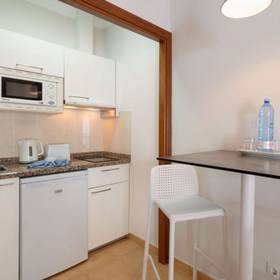 Quarto Hotel ILUNION Costa Sal Lanzarote Puerto del Carmen Quarto Hotel ILUNION Costa Sal Lanzarote Puerto del Carmen