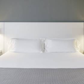 Quarto duplo Hotel ILUNION Bilbao Quarto duplo Hotel ILUNION Bilbao