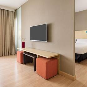 Quarto premium ilunion suites madrid Hotel ILUNION Suites Madrid Quarto premium ilunion suites madrid Hotel ILUNION Suites Madrid