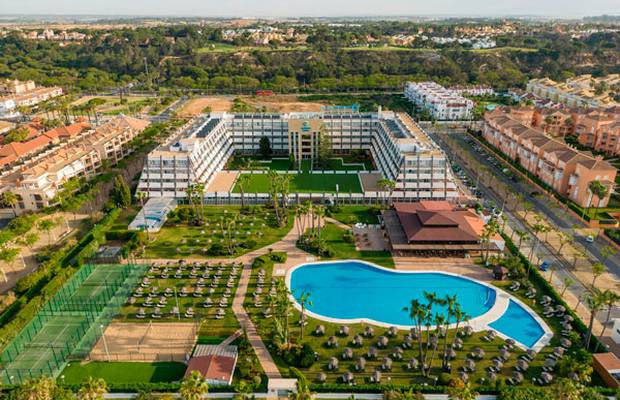 Aproveite o verão ao máximo. ILUNION Hotels