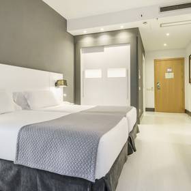 Quarto Hotel ILUNION Bilbao Quarto Hotel ILUNION Bilbao