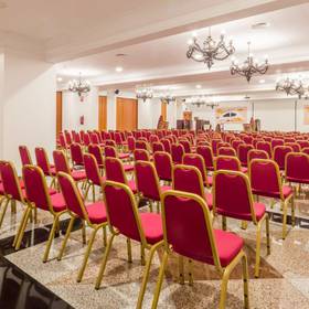 Sala de reuniões Hotel ILUNION Les Corts – Spa Barcelona Sala de reuniões Hotel ILUNION Les Corts – Spa Barcelona