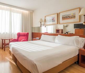 Quarto duplo Hotel ILUNION Les Corts – Spa Barcelona Quarto duplo Hotel ILUNION Les Corts – Spa Barcelona