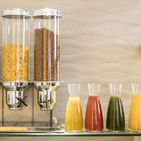 PEQUENO-ALMOÇO BUFFET ILUNION ROMAREDA PEQUENO-ALMOÇO BUFFET ILUNION ROMAREDA
