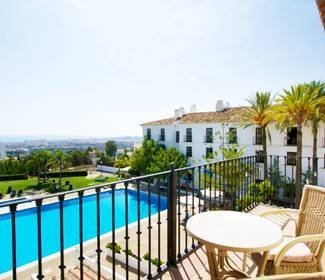 Quarto duplo vista piscina Hotel ILUNION Hacienda de Mijas Quarto duplo vista piscina Hotel ILUNION Hacienda de Mijas
