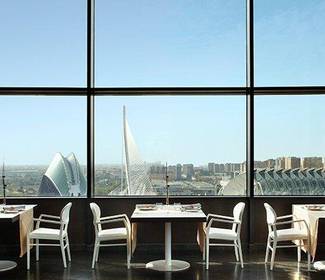 Restauração Hotel ILUNION Aqua 4 Valencia Restauração Hotel ILUNION Aqua 4 Valencia