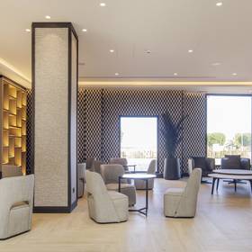 Cafeteria hotel ilunion alcora sevilla sevilha Cafeteria hotel ilunion alcora sevilla sevilha