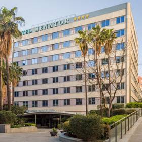 Fachada Hotel ILUNION Les Corts Spa Barcelona Fachada Hotel ILUNION Les Corts Spa Barcelona