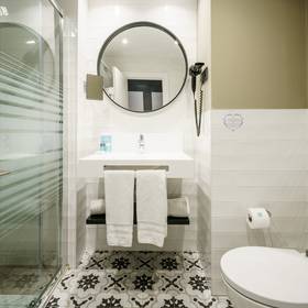 Banheiro Hotel ILUNION Bilbao Banheiro Hotel ILUNION Bilbao