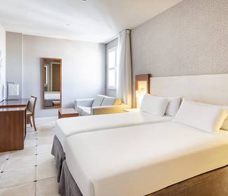 Quarto duplo Hotel ILUNION Fuengirola Quarto duplo Hotel ILUNION Fuengirola