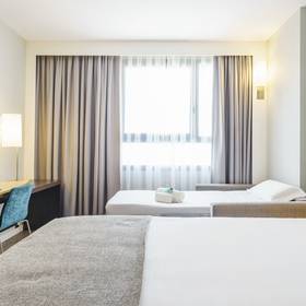Quarto triplo ilunion valencia Hotel ILUNION Valencia 4 Quarto triplo ilunion valencia Hotel ILUNION Valencia 4