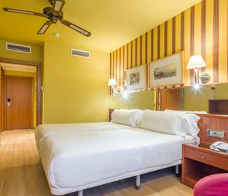Quarto duplo utilização individual Hotel ILUNION Les Corts – Spa Barcelona Quarto duplo utilização individual Hotel ILUNION Les Corts – Spa Barcelona