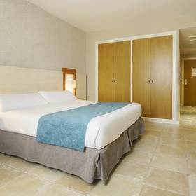 Quarto Hotel ILUNION Fuengirola Quarto Hotel ILUNION Fuengirola