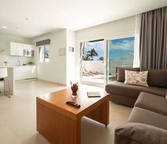 Suite Hotel ILUNION Costa Sal Lanzarote Puerto del Carmen Suite Hotel ILUNION Costa Sal Lanzarote Puerto del Carmen
