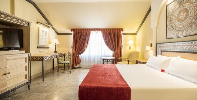 Quarto duplo ilunion mérida palace Hotel ILUNION Mérida Palace Quarto duplo ilunion mérida palace Hotel ILUNION Mérida Palace