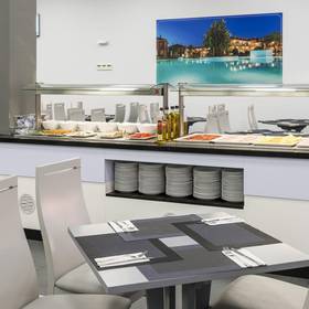 Buffet de café da manhã aparthotel ilunion sancti petri cádiz Buffet de café da manhã aparthotel ilunion sancti petri cádiz