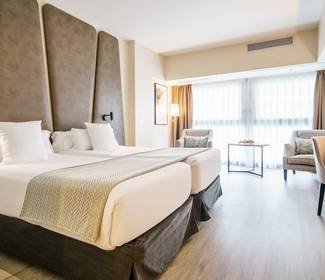Quarto individual corporate Hotel ILUNION Málaga Quarto individual corporate Hotel ILUNION Málaga