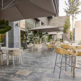 Terraço ilunion atrium Hotel ILUNION Atrium Madrid Terraço ilunion atrium Hotel ILUNION Atrium Madrid