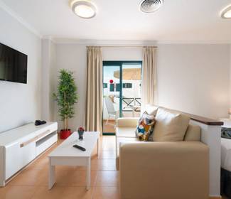 Estúdio Hotel ILUNION Costa Sal Lanzarote Puerto del Carmen Estúdio Hotel ILUNION Costa Sal Lanzarote Puerto del Carmen
