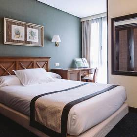 Quarto Hotel ILUNION San Sebastián