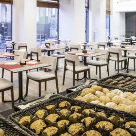 PEQUENO-ALMOÇO BUFFET ILUNION VALENCIA 3 PEQUENO-ALMOÇO BUFFET ILUNION VALENCIA 3