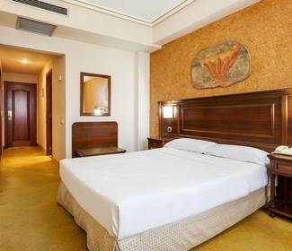 Quarto duplo Hotel ILUNION Las Lomas Mérida Quarto duplo Hotel ILUNION Las Lomas Mérida