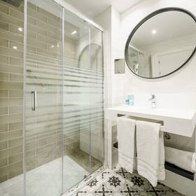 Banheiro Hotel ILUNION Bilbao Banheiro Hotel ILUNION Bilbao