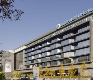 Localização privilegiada Hotel ILUNION Atrium Madrid Localização privilegiada Hotel ILUNION Atrium Madrid