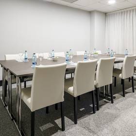 Sala de reuniões Hotel ILUNION Bilbao Sala de reuniões Hotel ILUNION Bilbao