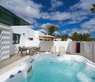 Suite Hotel ILUNION Costa Sal Lanzarote Puerto del Carmen Suite Hotel ILUNION Costa Sal Lanzarote Puerto del Carmen