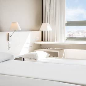 Quarto acessível ilunion valencia 3 Hotel ILUNION Valencia 3 Quarto acessível ilunion valencia 3 Hotel ILUNION Valencia 3