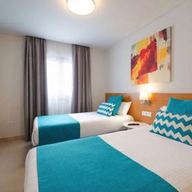 Quarto Hotel ILUNION Costa Sal Lanzarote Puerto del Carmen Quarto Hotel ILUNION Costa Sal Lanzarote Puerto del Carmen
