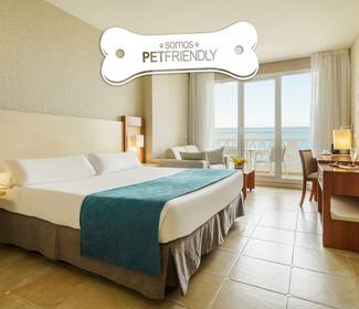 Quarto permitido animais de estimação com vista mar Hotel ILUNION Fuengirola Quarto permitido animais de estimação com vista mar Hotel ILUNION Fuengirola