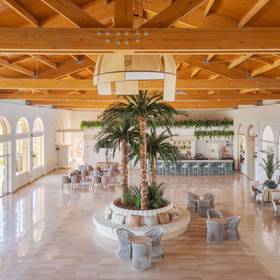 Recepção Aparthotel ILUNION Sancti Petri Cádiz Recepção Aparthotel ILUNION Sancti Petri Cádiz