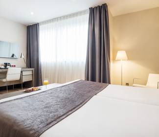 Quarto acessível Hotel ILUNION Barcelona