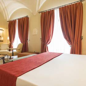 Quarto ilunion mérida palace Hotel ILUNION Mérida Palace Quarto ilunion mérida palace Hotel ILUNION Mérida Palace