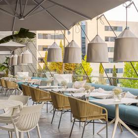 Terraço ilunion atrium Hotel ILUNION Atrium Madrid Terraço ilunion atrium Hotel ILUNION Atrium Madrid