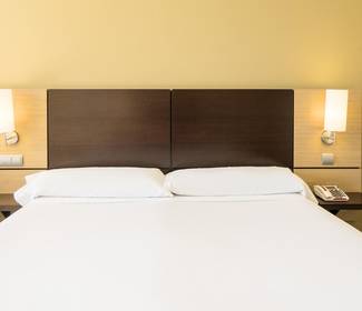 Quarto Duplo Standard Quarto Duplo Standard