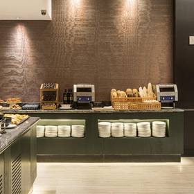 PEQUENO-ALMOÇO BUFFET ILUNION MÁLAGA PEQUENO-ALMOÇO BUFFET ILUNION MÁLAGA
