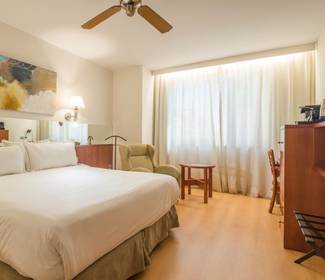 Quarto executive Hotel ILUNION Les Corts – Spa Barcelona Quarto executive Hotel ILUNION Les Corts – Spa Barcelona
