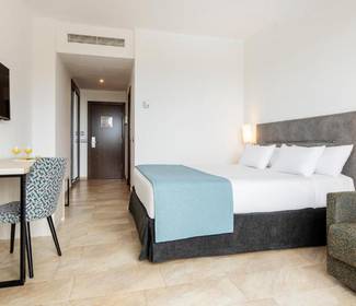 Quarto duplo standard Hotel ILUNION Calas de Conil Conil de la Frontera Quarto duplo standard Hotel ILUNION Calas de Conil Conil de la Frontera