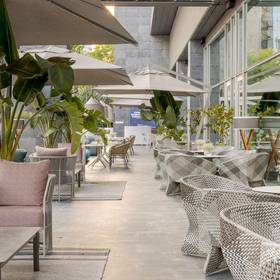 Terraço Hotel ILUNION Atrium Madrid Terraço Hotel ILUNION Atrium Madrid