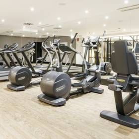 Academia Hotel ILUNION Bilbao Academia Hotel ILUNION Bilbao