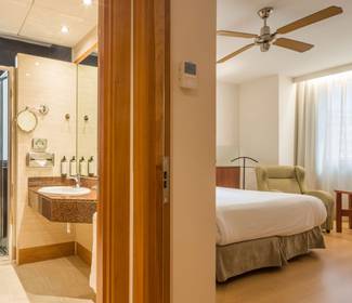 Quarto executive Hotel ILUNION Les Corts – Spa Barcelona Quarto executive Hotel ILUNION Les Corts – Spa Barcelona