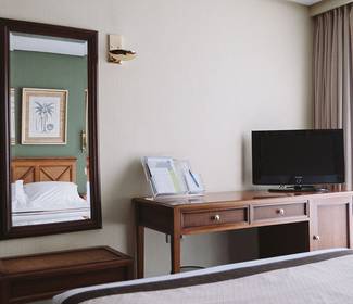 Quarto individual corporate Hotel ILUNION San Sebastián Quarto individual corporate Hotel ILUNION San Sebastián