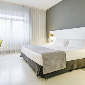 Quarto Hotel ILUNION Bilbao Quarto Hotel ILUNION Bilbao